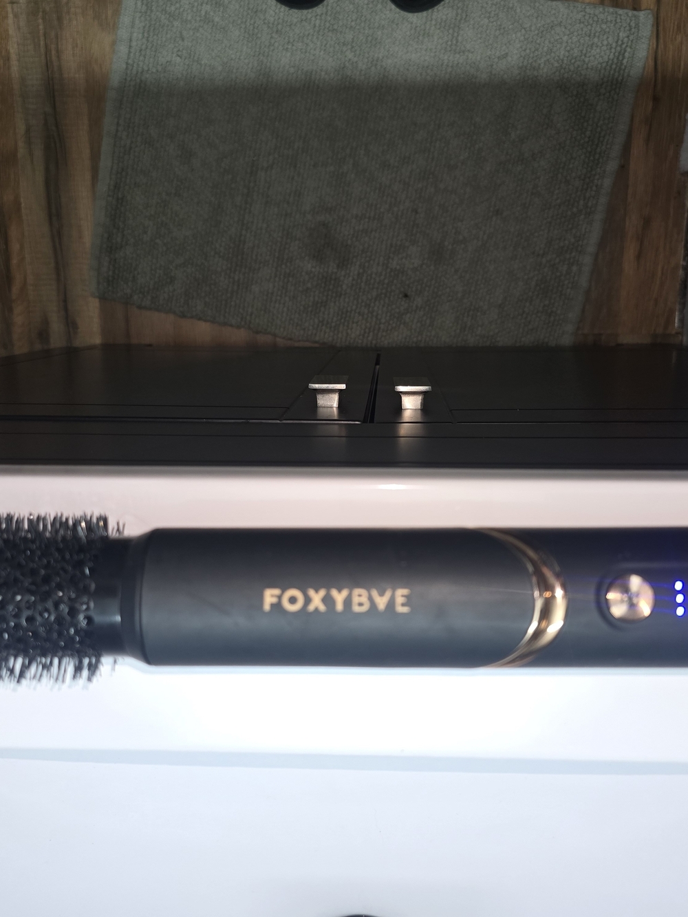 Foxybae Black & Gold Hot Air Round Brush - Volumizing Styler